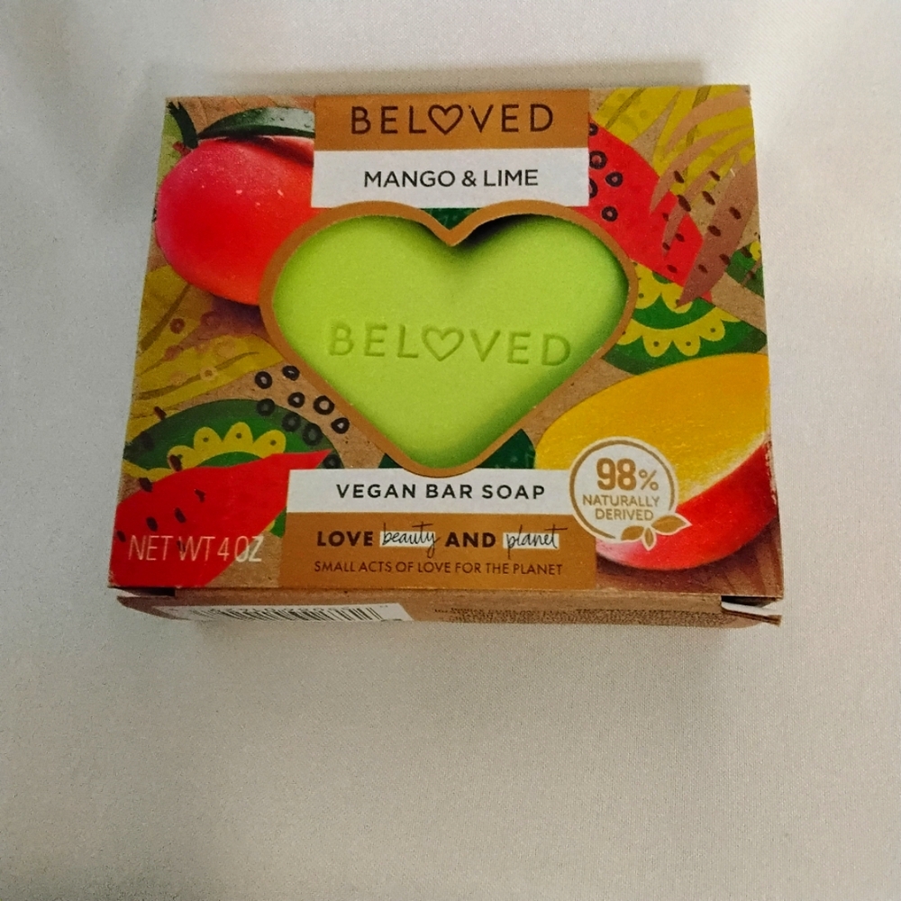 THREE Unilever Beloved Vegan Body Bar